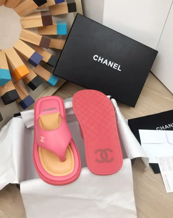 hype Chanel Slippers