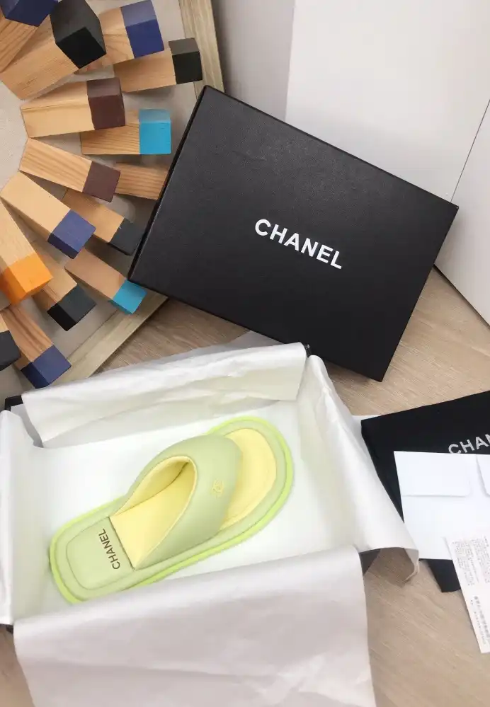 hype Chanel Slippers