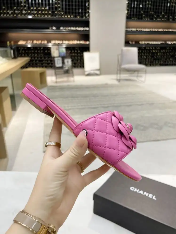 hype Chanel Slippers