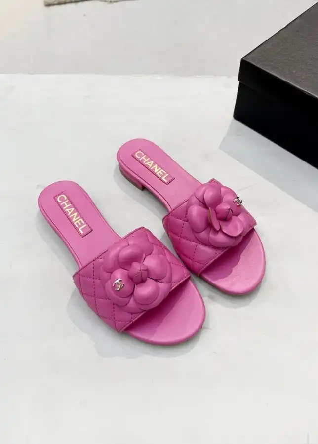 hype Chanel Slippers