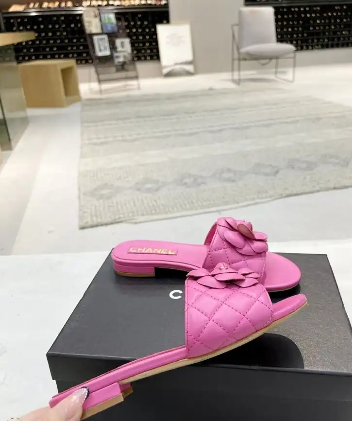 hype Chanel Slippers