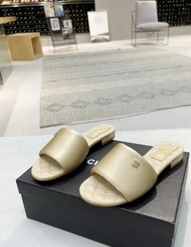 hype Chanel Slippers