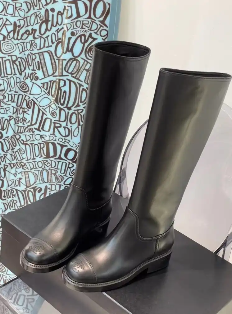 hype Chanel Boots