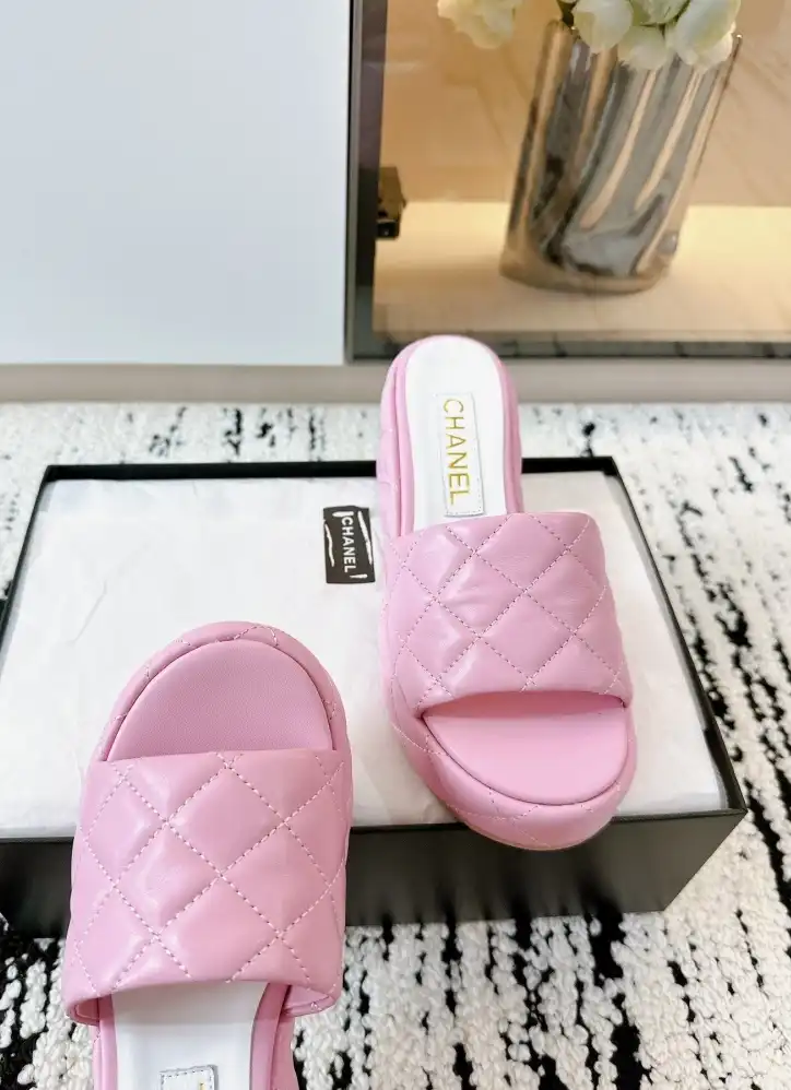 hype Chanel Slippers