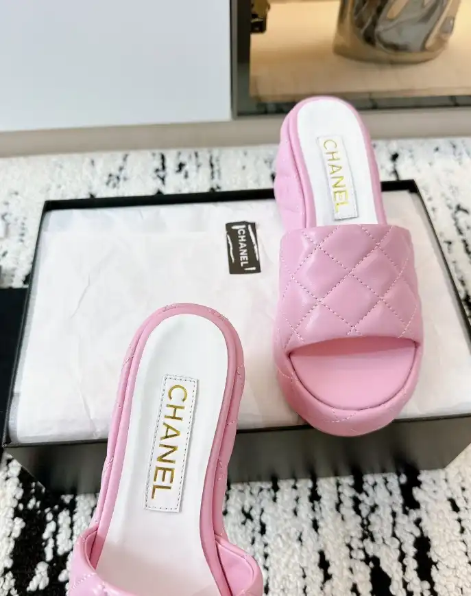 hype Chanel Slippers