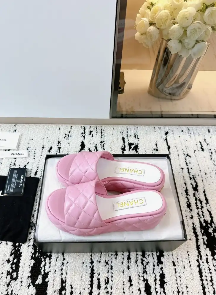 hype Chanel Slippers