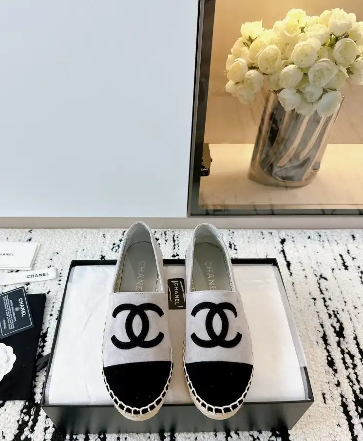 hype Chanel Flat Shoes