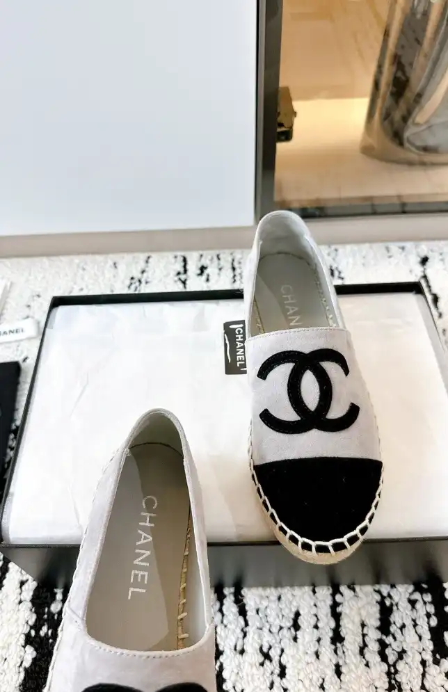 hype Chanel Flat Shoes