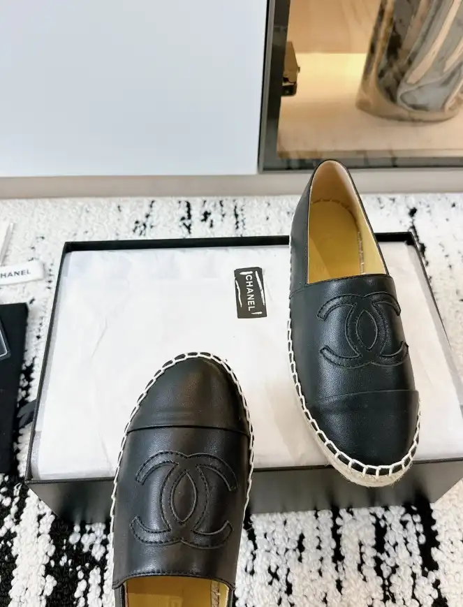 hype Chanel Flat Shoes