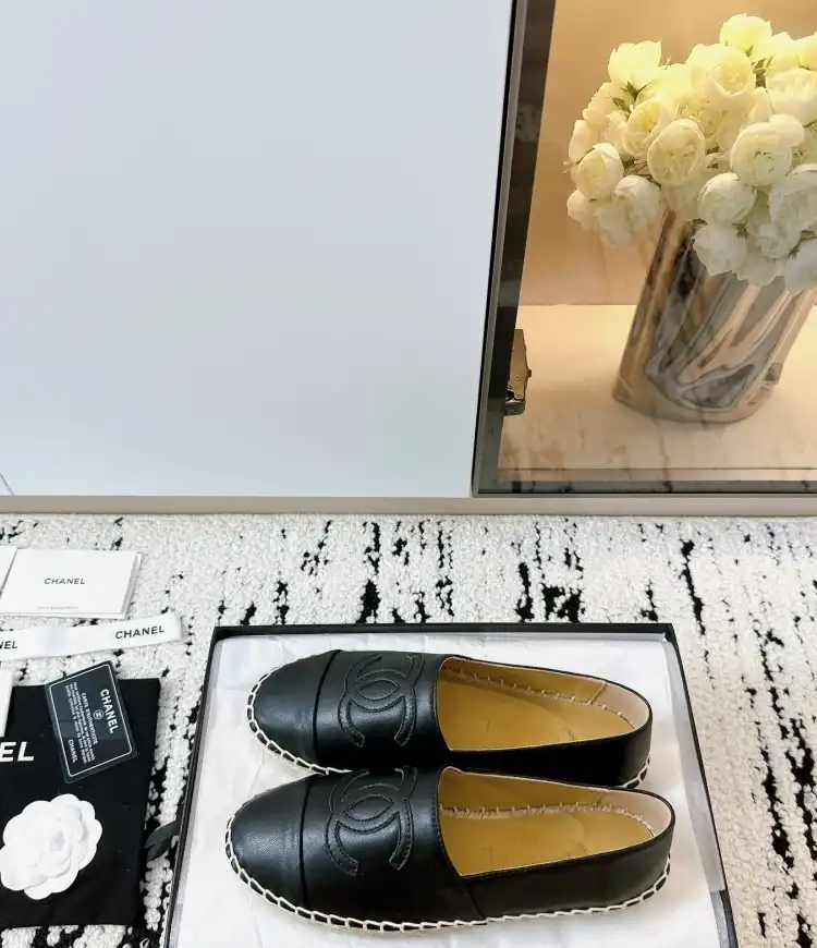 hype Chanel Flat Shoes