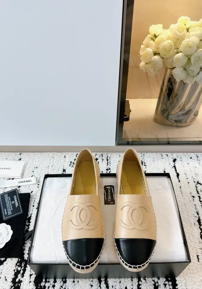 hype Chanel Flat Shoes