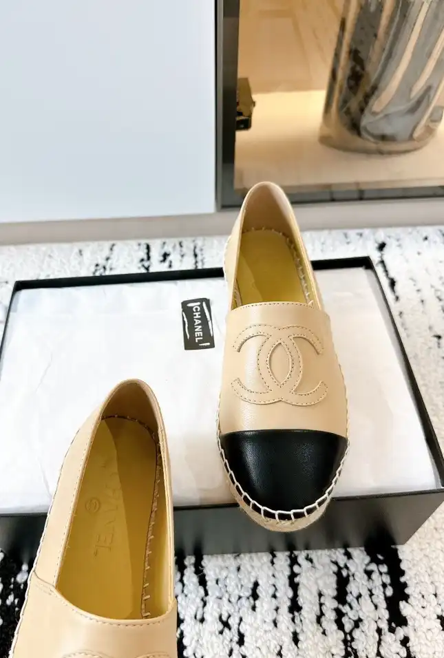 hype Chanel Flat Shoes