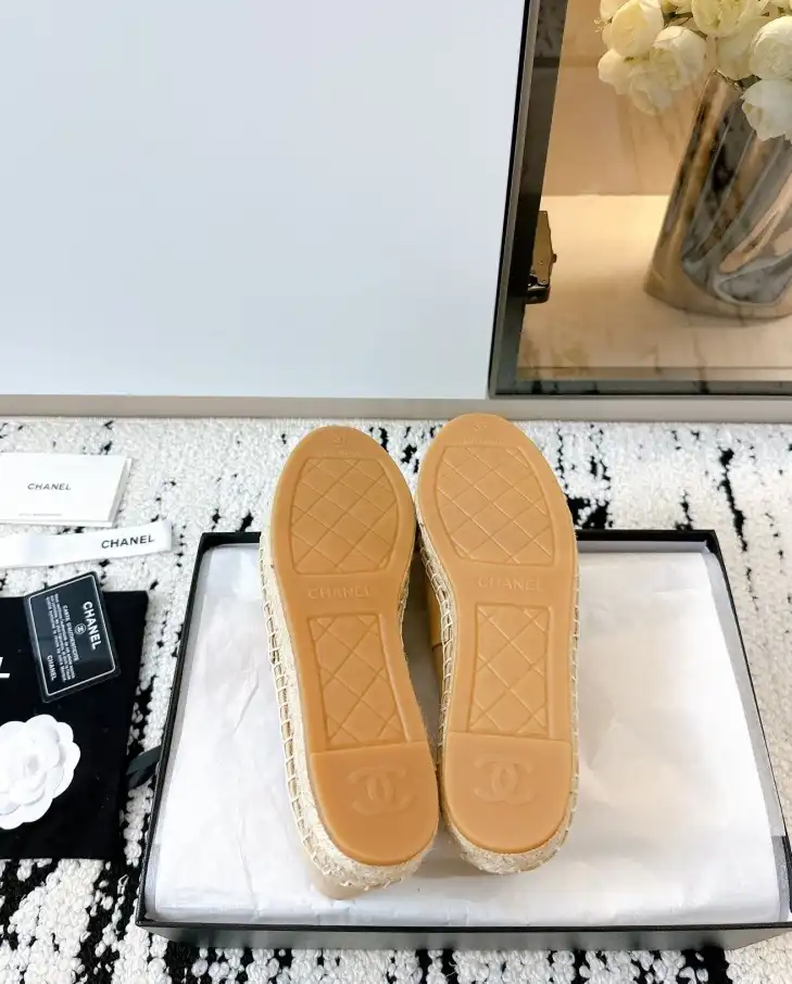 hype Chanel Flat Shoes