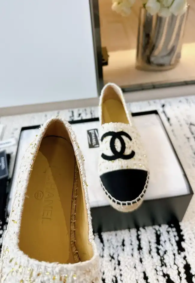 hype Chanel Flat Shoes