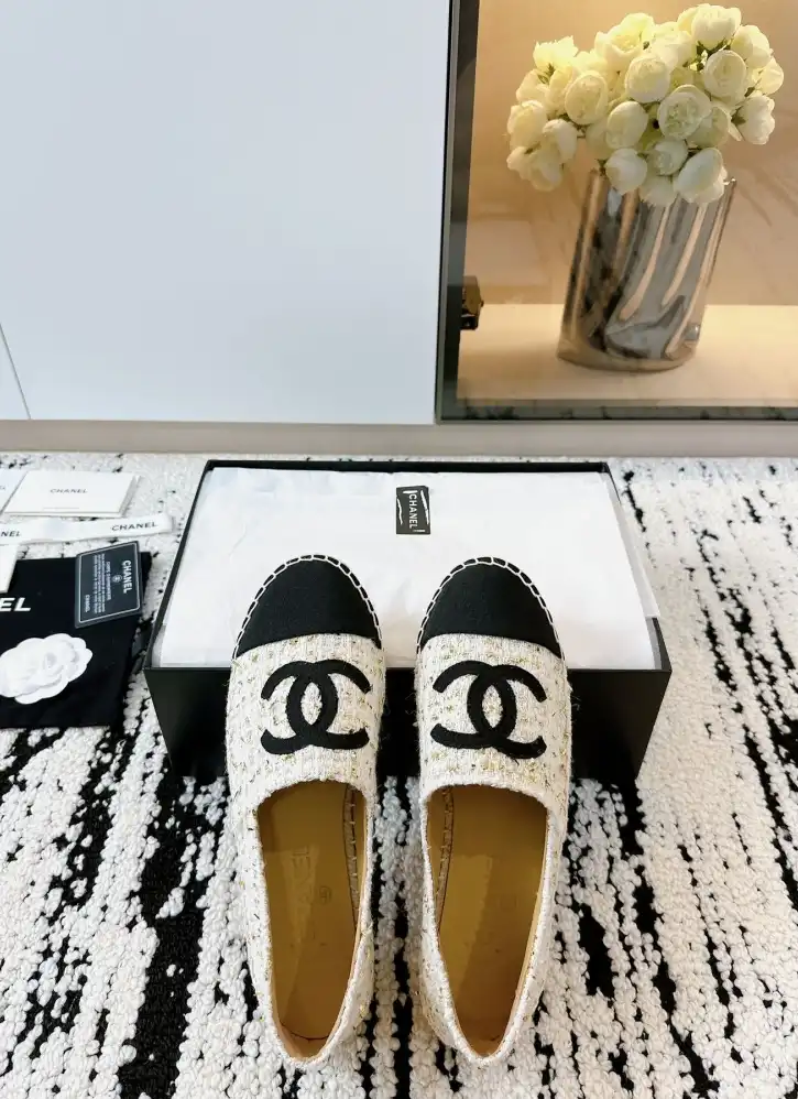 hype Chanel Flat Shoes