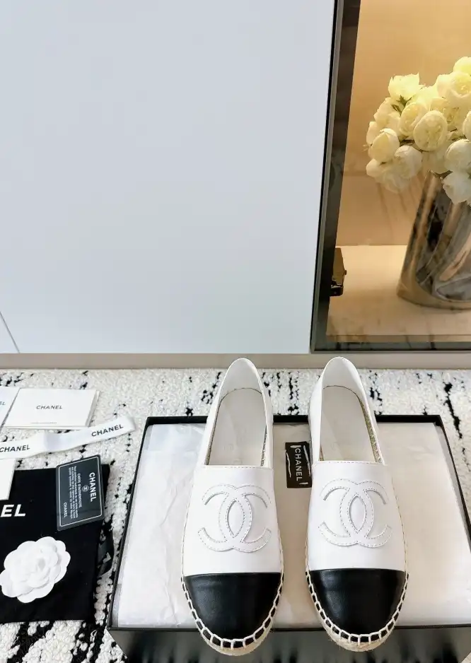 hype Chanel Flat Shoes