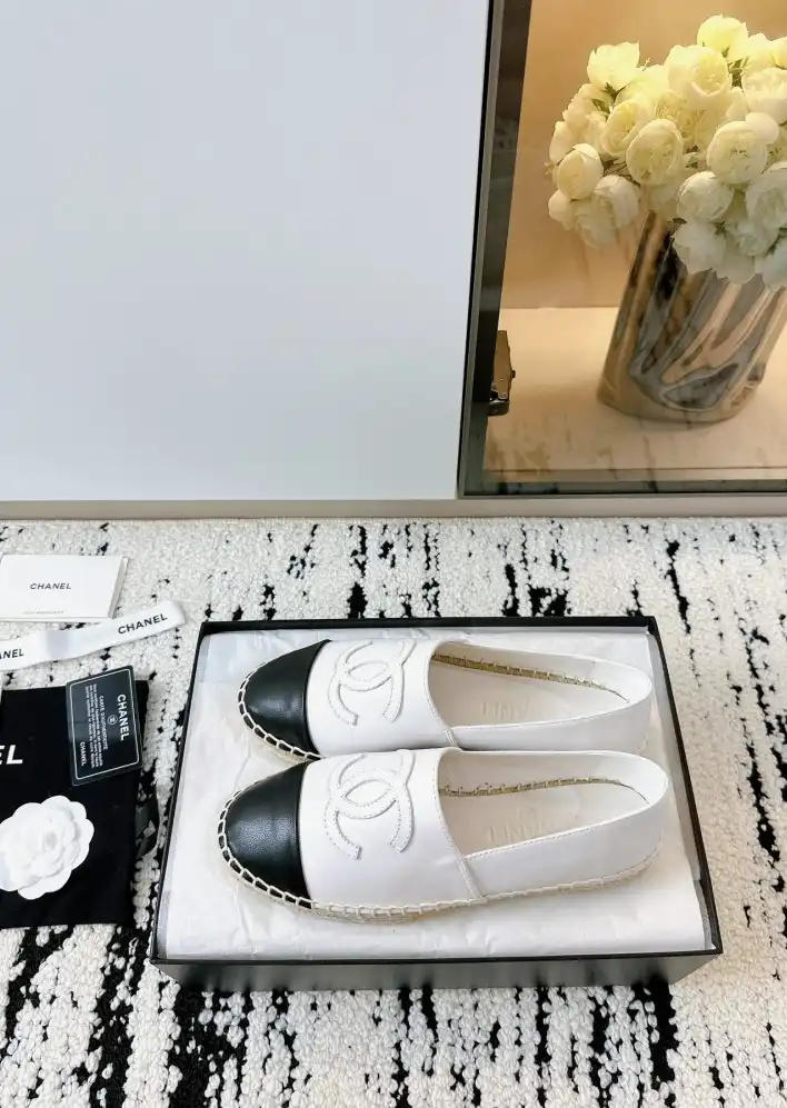 hype Chanel Flat Shoes