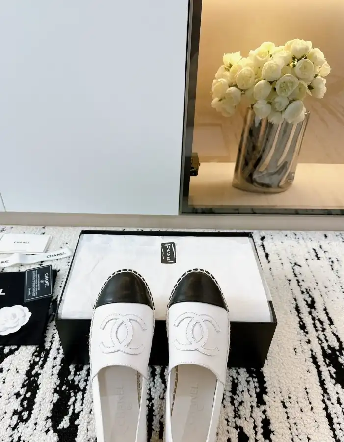 hype Chanel Flat Shoes