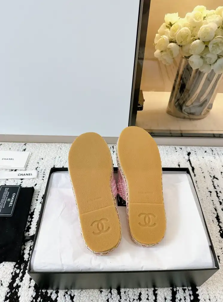 hype Chanel Slippers