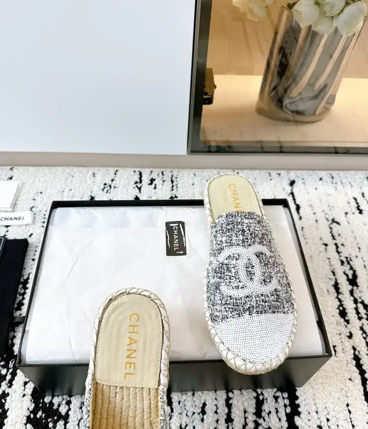 hype Chanel Slippers