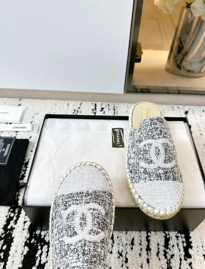 hype Chanel Slippers