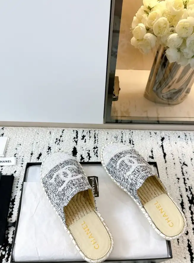 hype Chanel Slippers