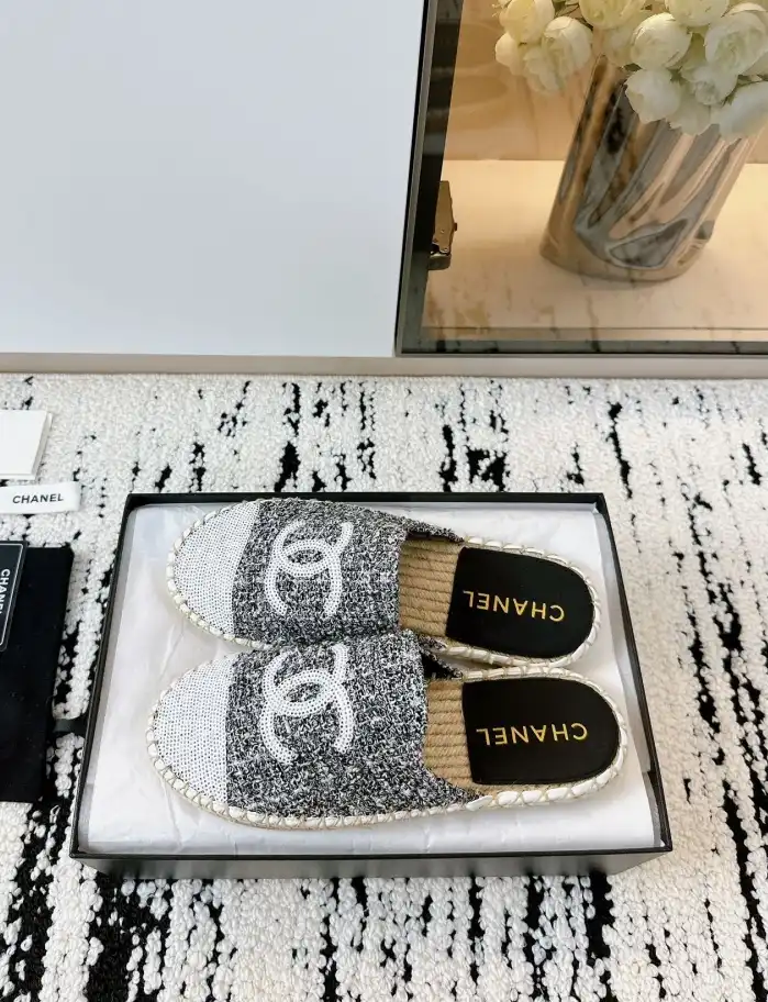 hype Chanel Slippers