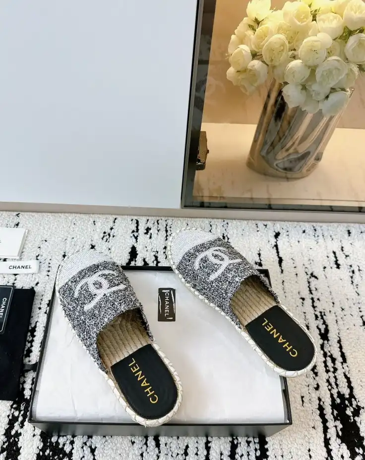 hype Chanel Slippers