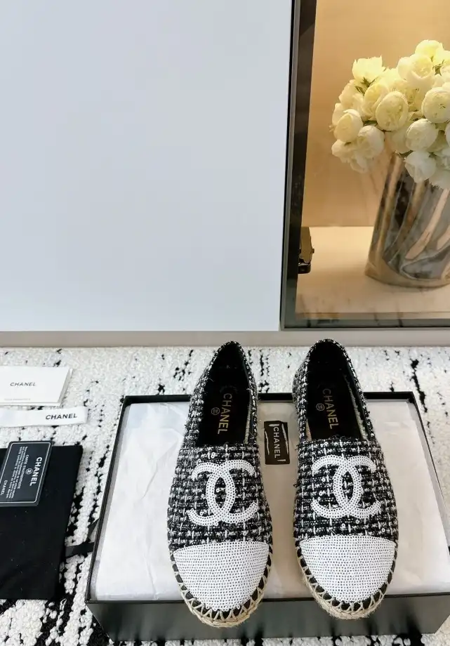 hype Chanel Flat Shoes