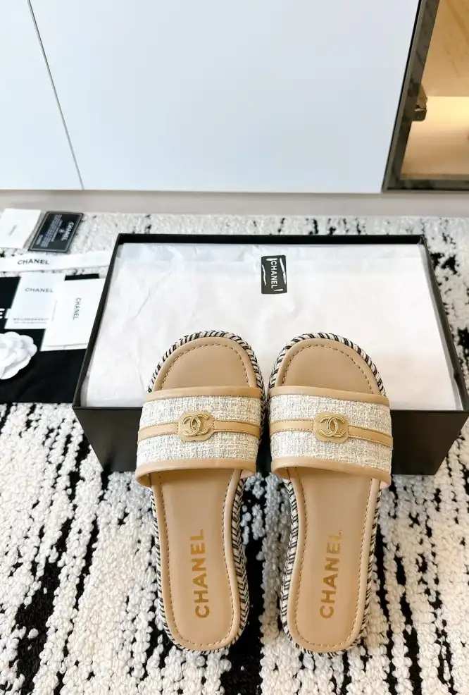 hype Chanel Slippers