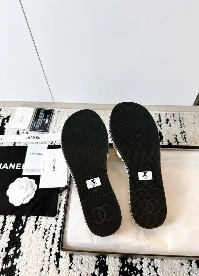 hype Chanel Slippers