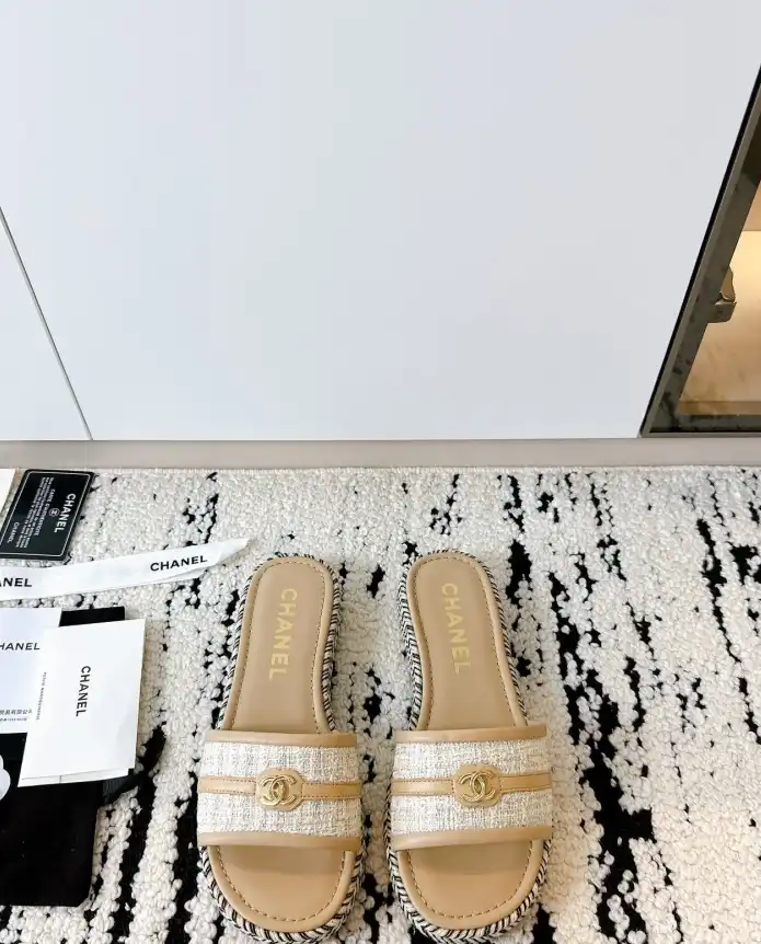 hype Chanel Slippers