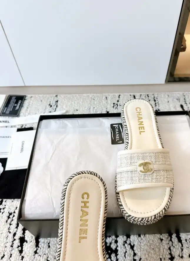 hype Chanel Slippers