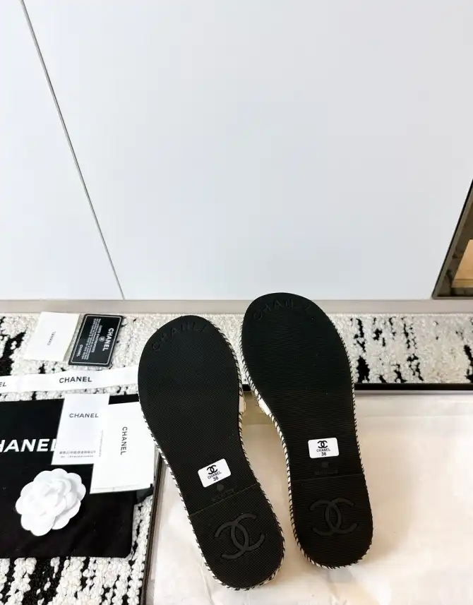 hype Chanel Slippers