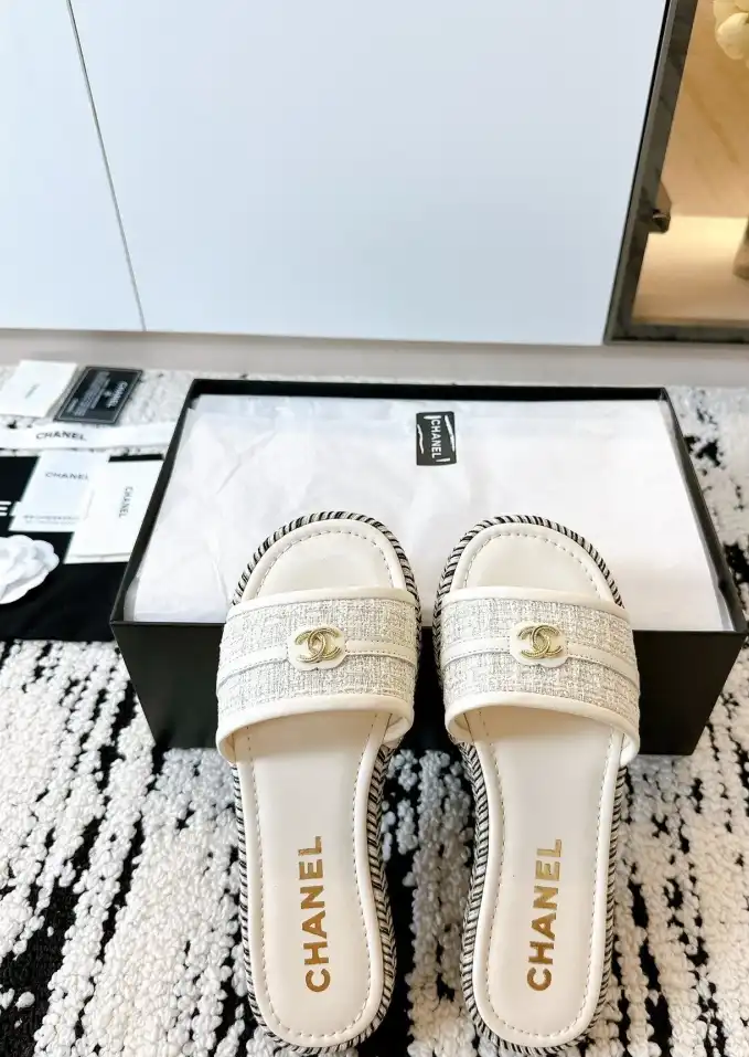 hype Chanel Slippers