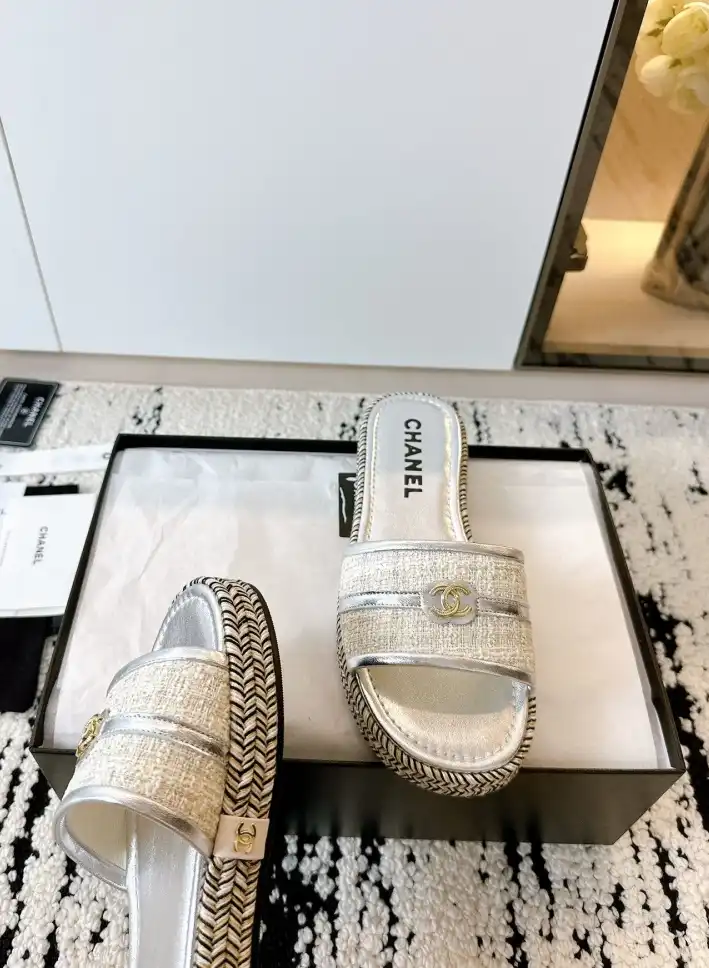 hype Chanel Slippers