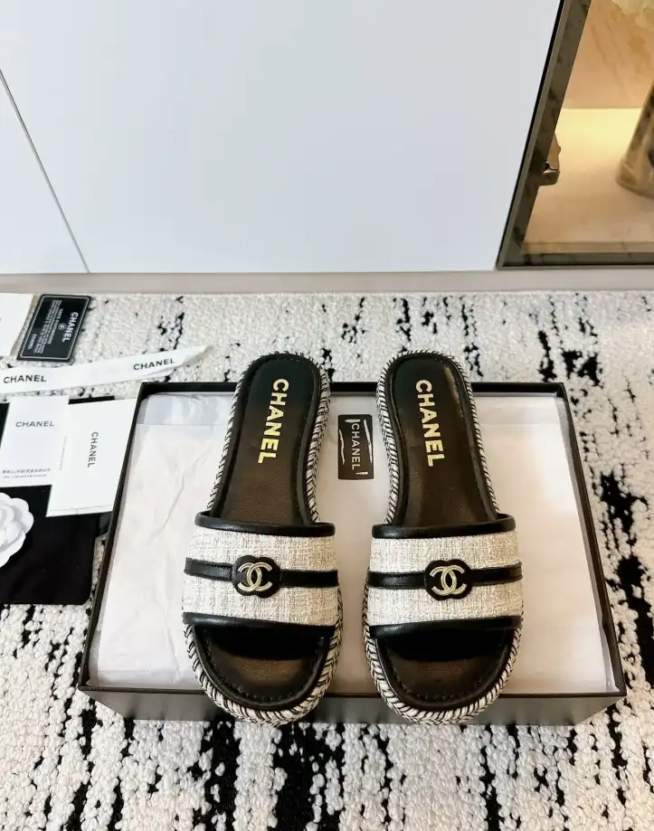 hype Chanel Slippers