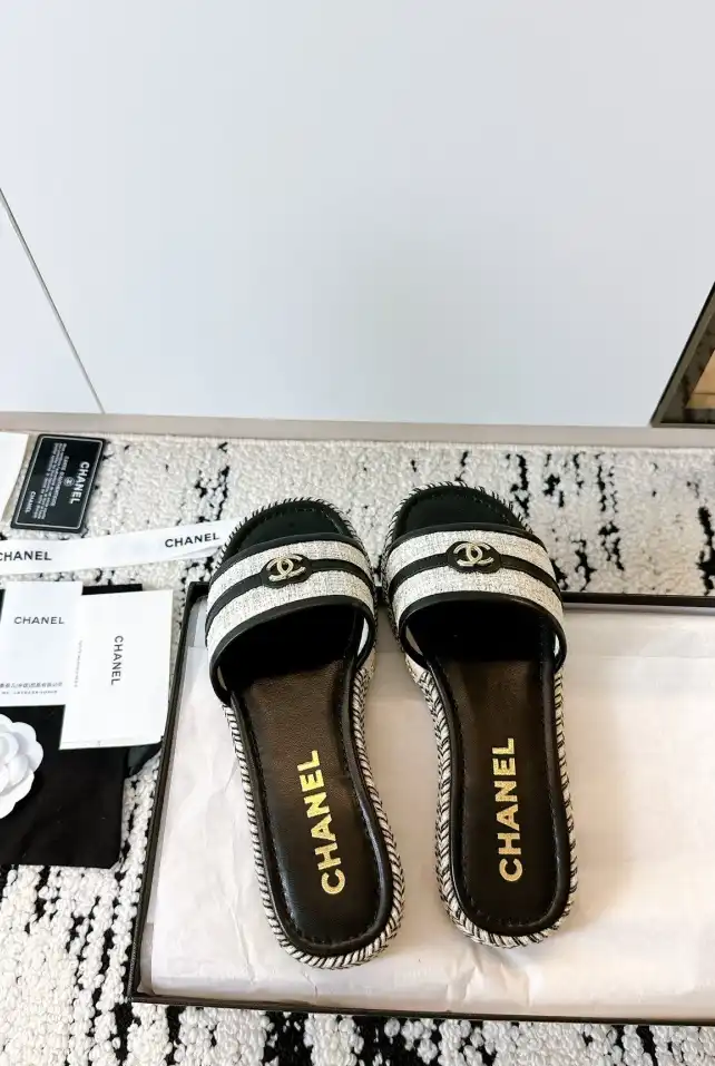 hype Chanel Slippers