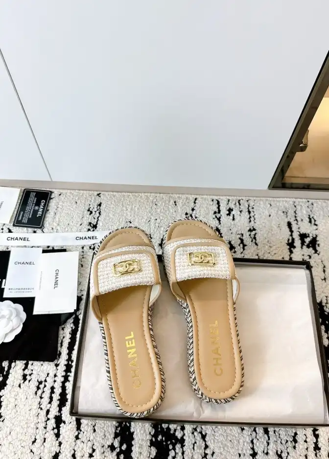 hype Chanel Slippers