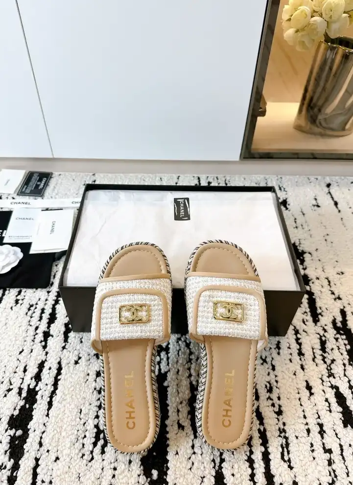 hype Chanel Slippers