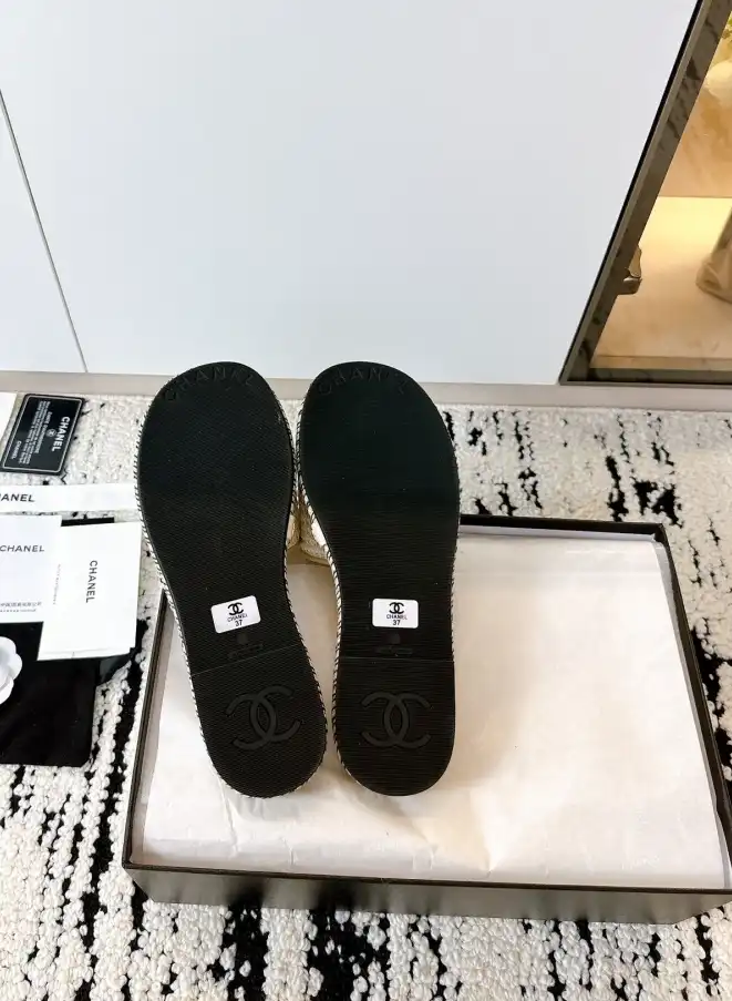 hype Chanel Slippers