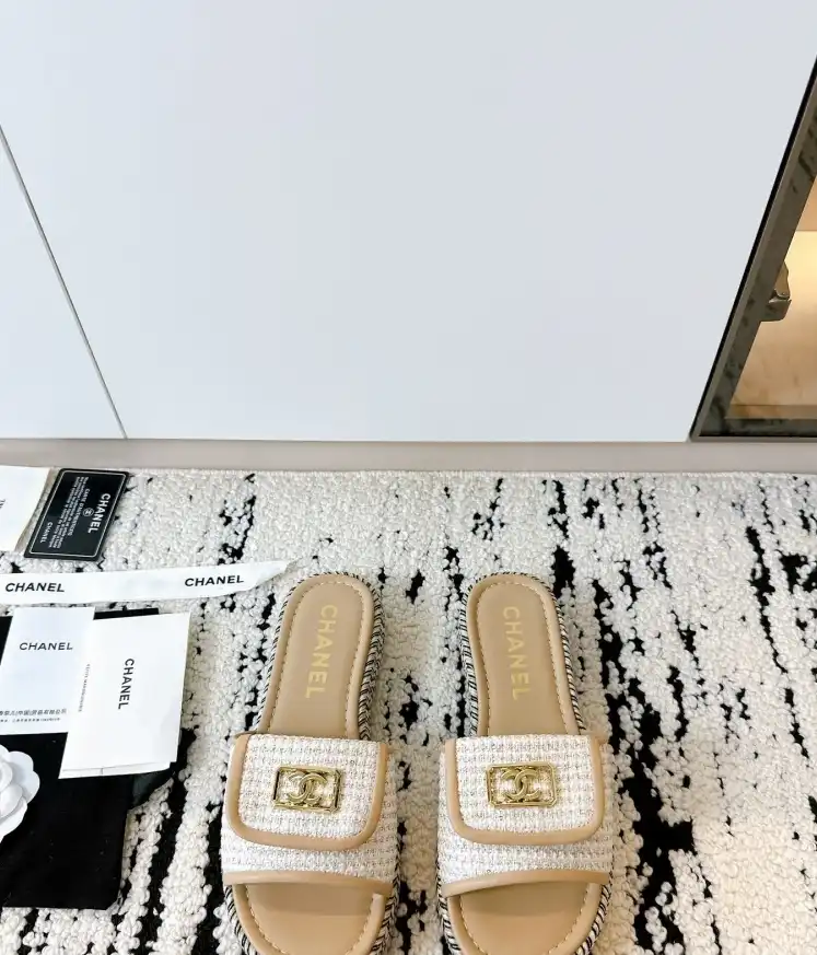 hype Chanel Slippers