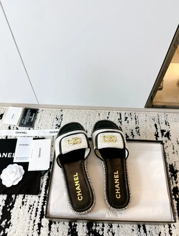 hype Chanel Slippers