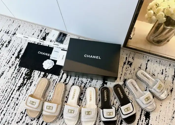 hype Chanel Slippers