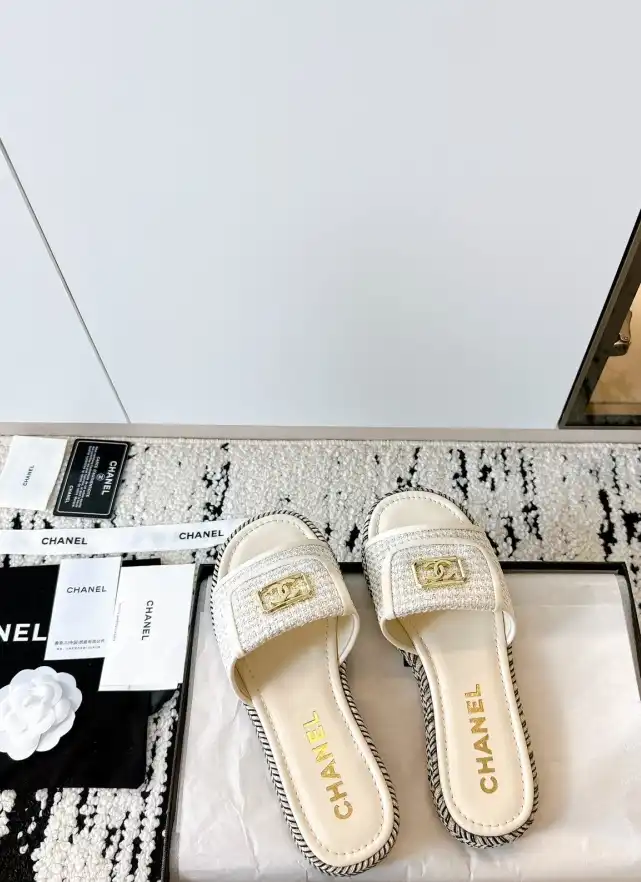 hype Chanel Slippers