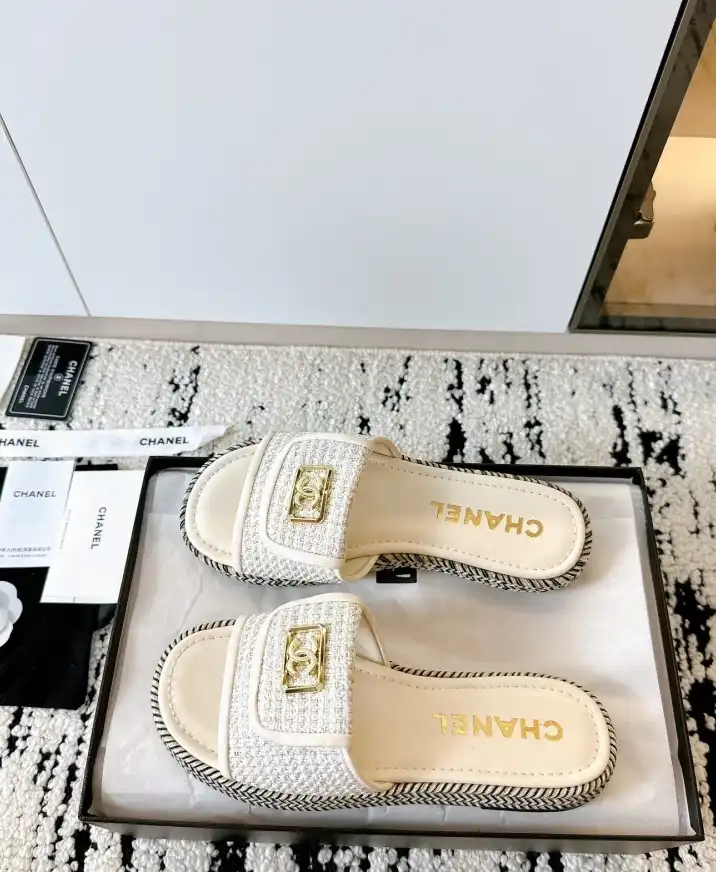 hype Chanel Slippers