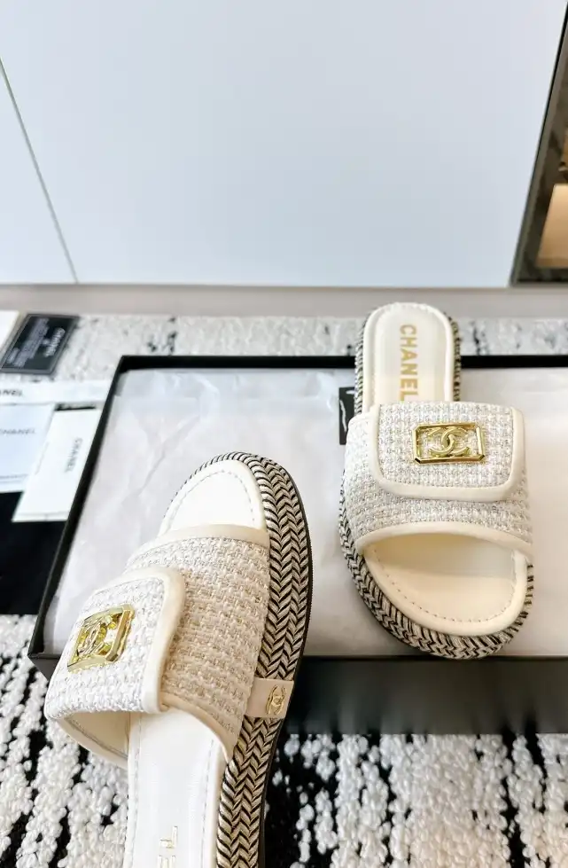 hype Chanel Slippers