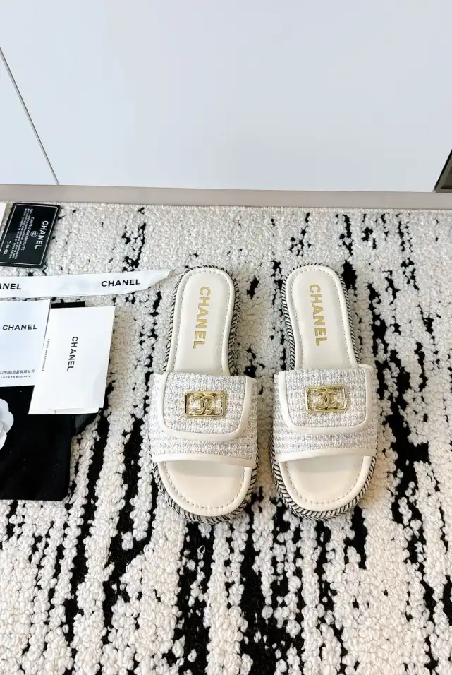 hype Chanel Slippers