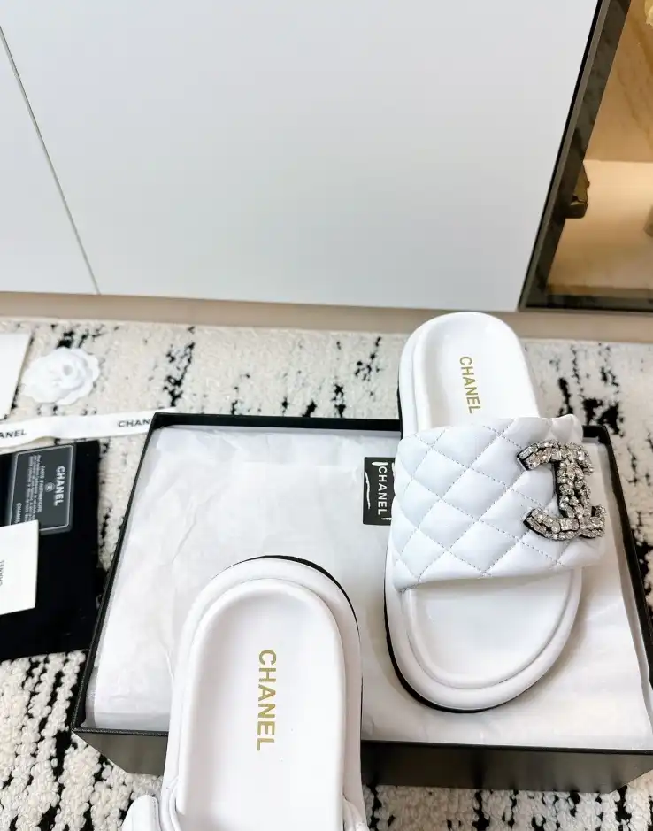 hype Chanel Slippers