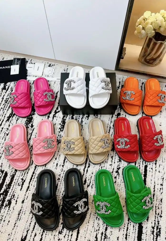 hype Chanel Slippers